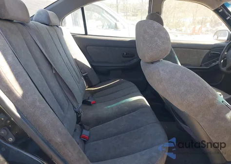 2003 Hyundai Elantra Gls/Gt z USA, uszkodzony, nr VIN KMHDN45D83U577275